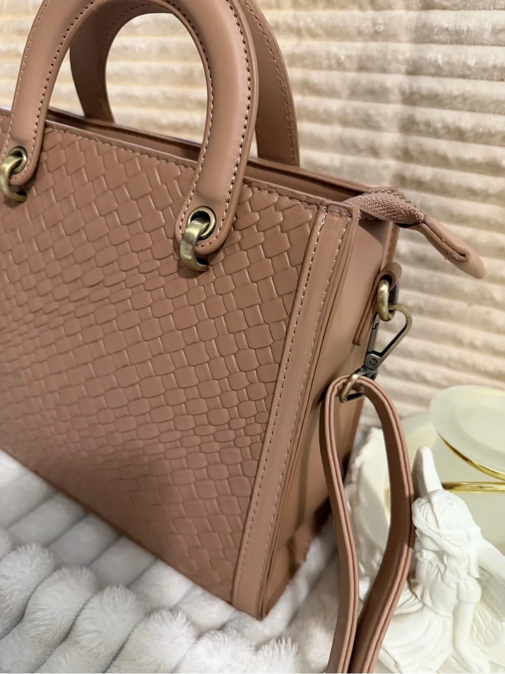 Classic Woven-Texture Tote Bag in Light Brown